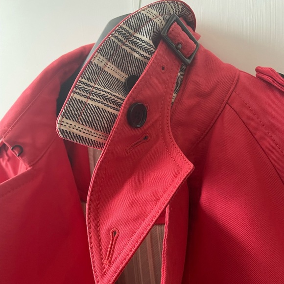 Coach Solid Short Trench - Picture 5 of 8